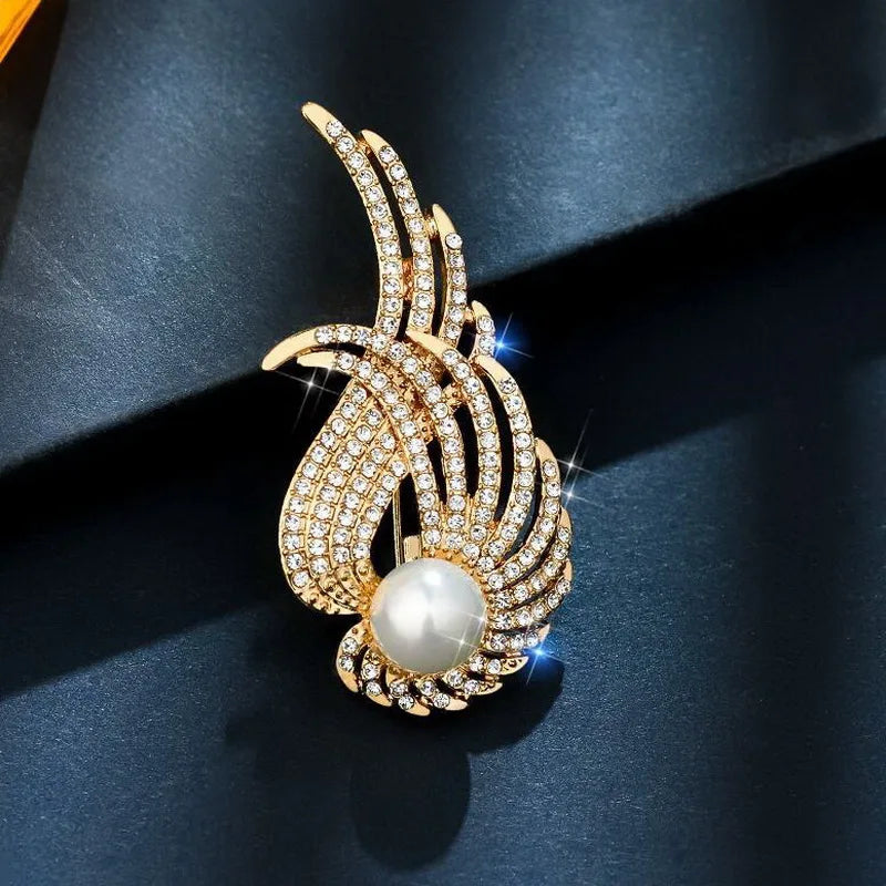 Exquisite Love Heart Brooches